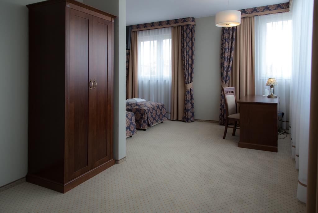 Hotel Imperial Residence Sandomierz Szoba fotó